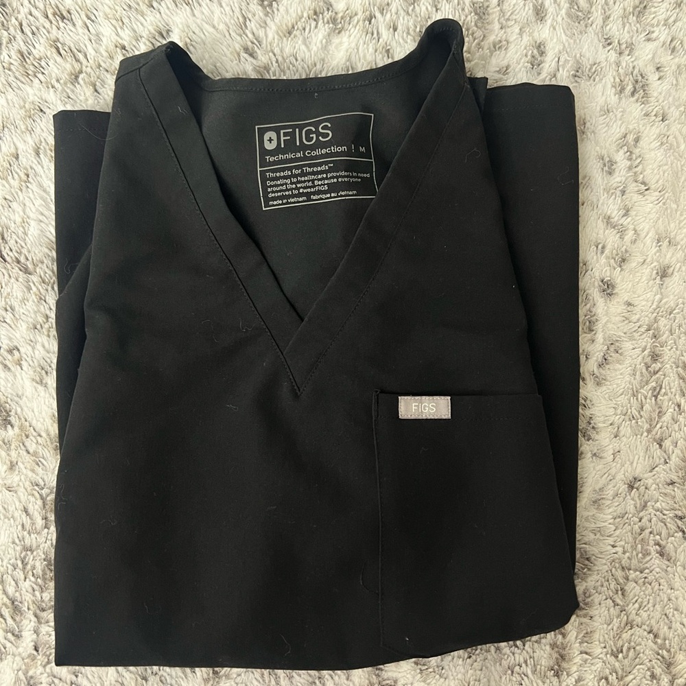 Figs Black Short Sleeve Scrub Top